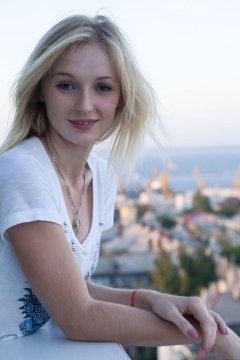 lulu95 from California,United States